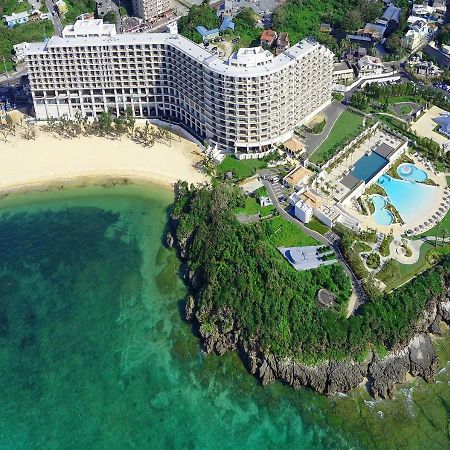 Hotel Monterey Okinawa Spa&Resort Onna Exterior foto Aerial view