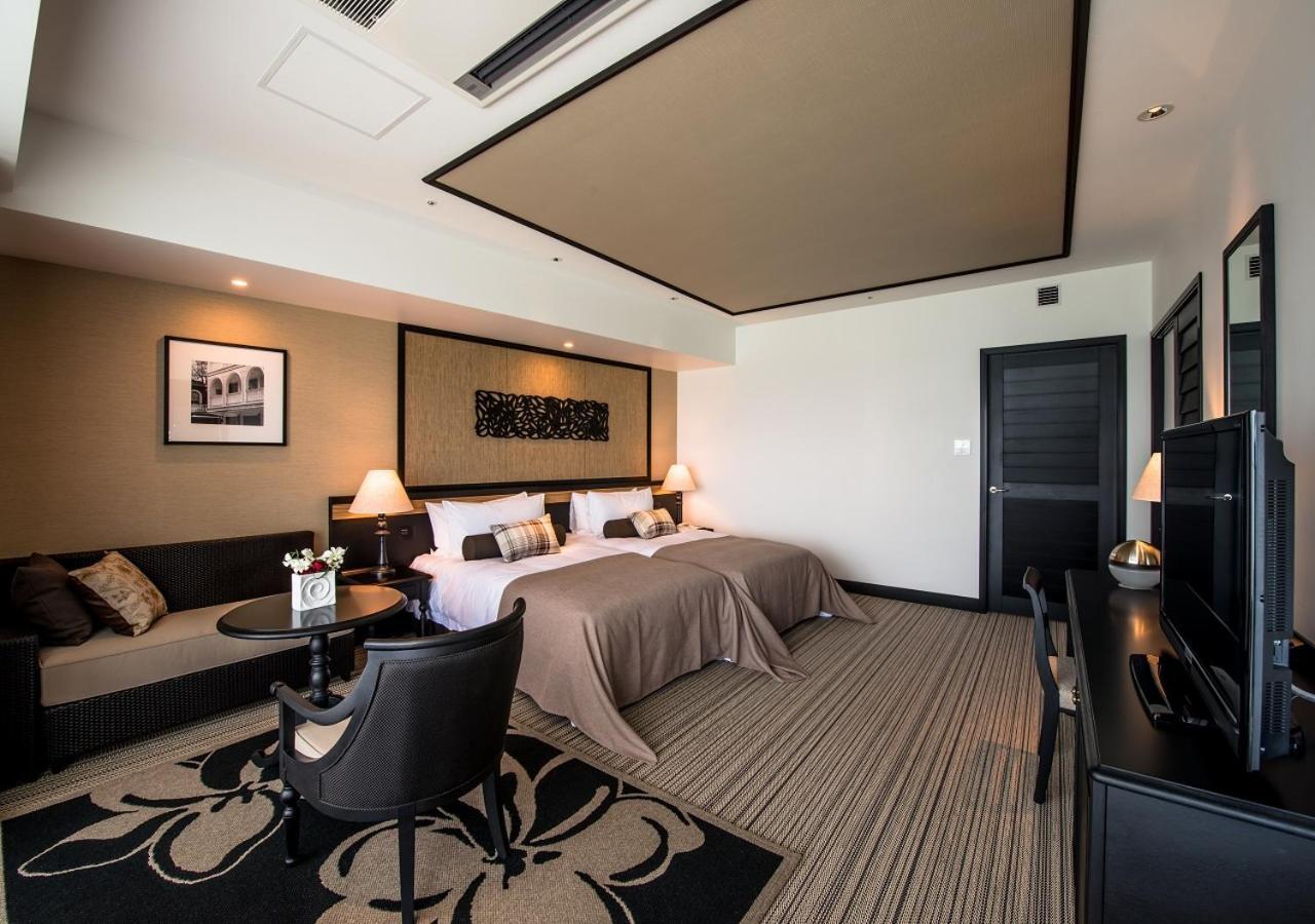Hotel Monterey Okinawa Spa&Resort Onna Exterior foto Deluxe Room