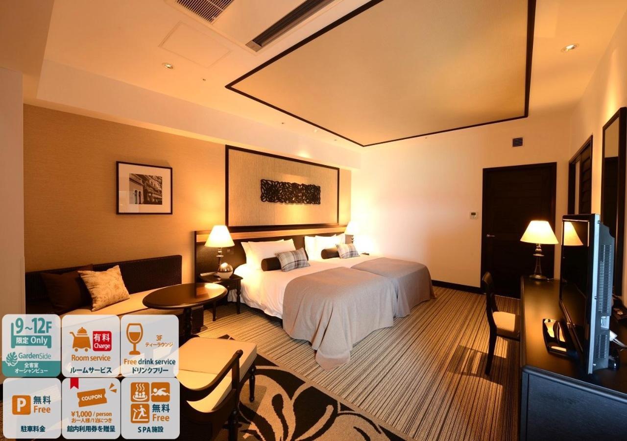 Hotel Monterey Okinawa Spa&Resort Onna Exterior foto Deluxe Room