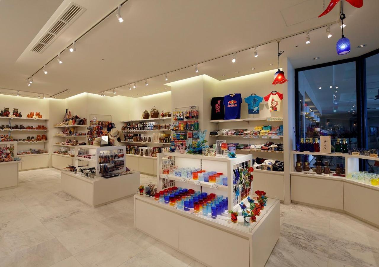 Hotel Monterey Okinawa Spa&Resort Onna Exterior foto The Museum Store